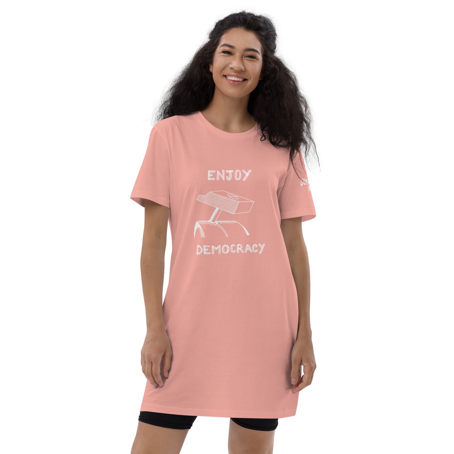 ENJOY DEMOCRACY //// Organic Cotton T-shirt Dress – vêtement signé Queen Kong Gang, pièce artistique
