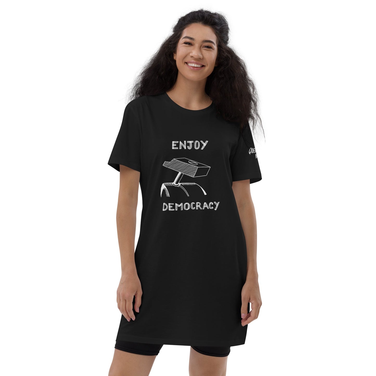 ENJOY DEMOCRACY //// Organic Cotton T-shirt Dress – vêtement signé Queen Kong Gang, pièce artistique